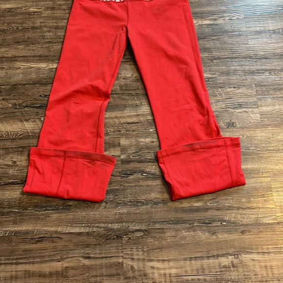 Lululemon Reversible Groove Pant - Picture 6 of 7